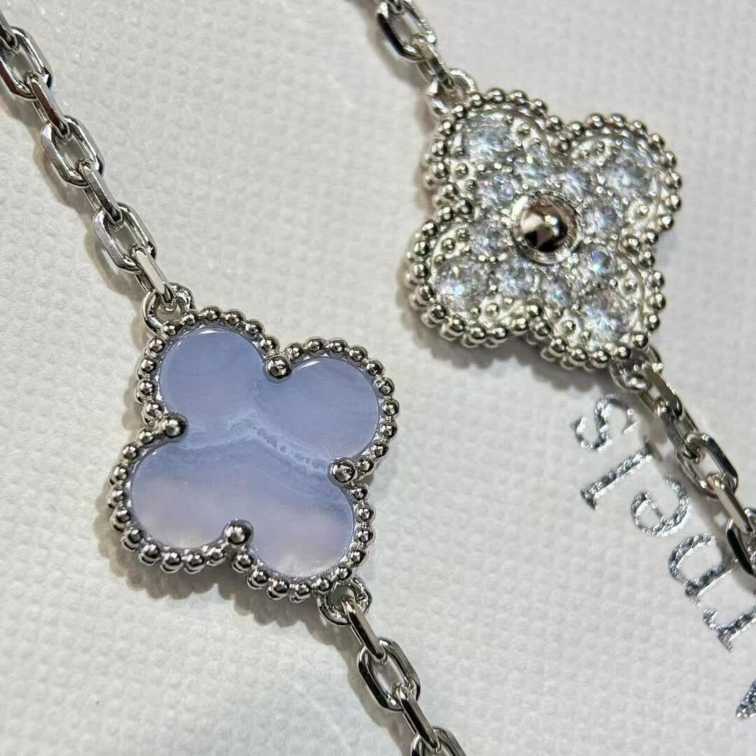 Van Cleef & Arpels Alhambra Bracelet